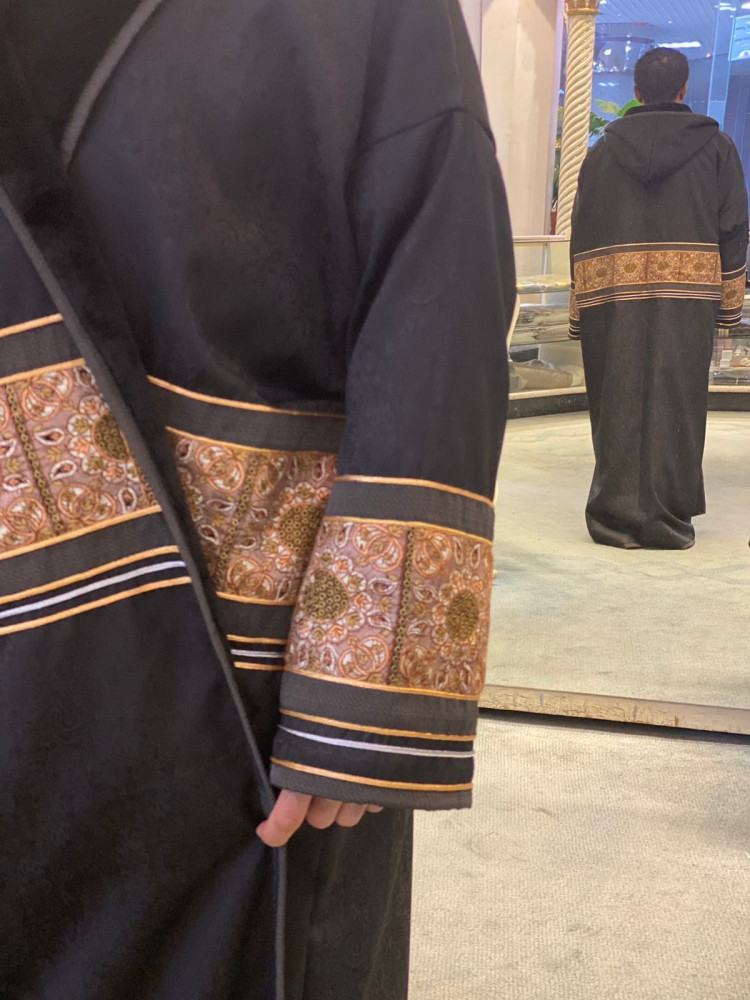 فروة النقش الكشميري الخاصة