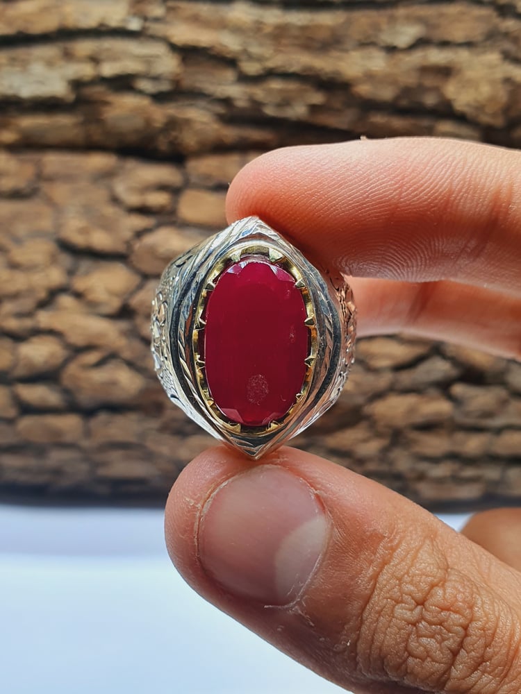 خاتم  ياقوت افريقي برواز مذهب