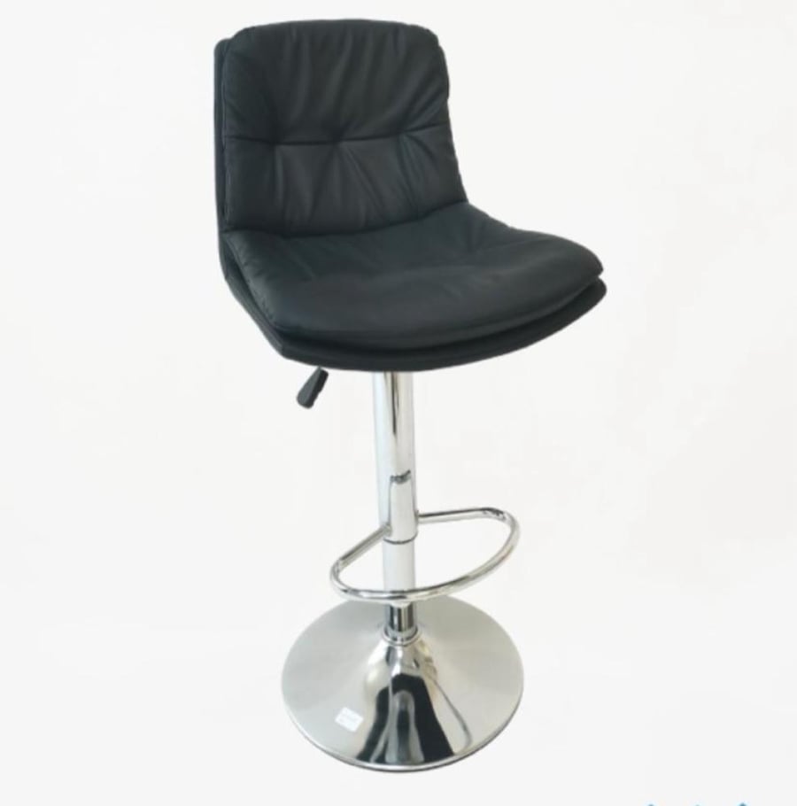 Black color bar chair