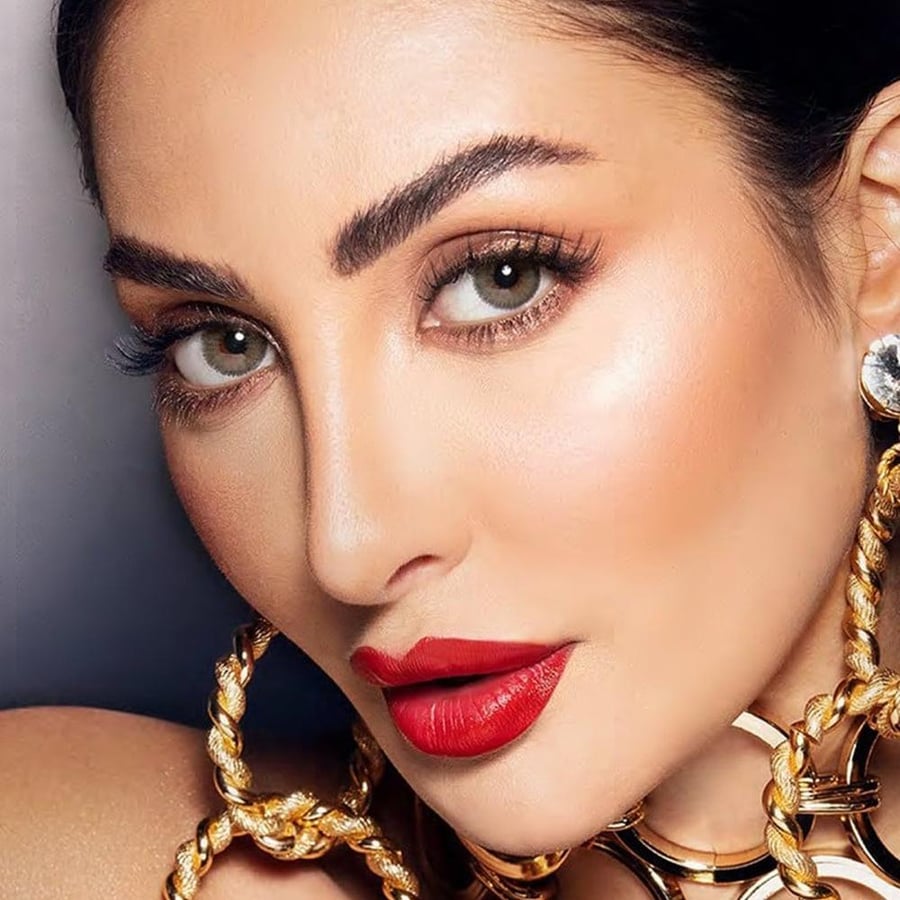عدسات نور الغندور من امارا كيلي - Amara Kelly Lenses