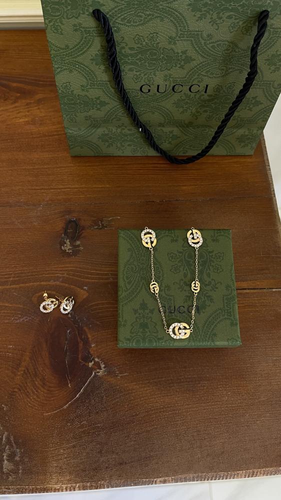 طقم GUCCI