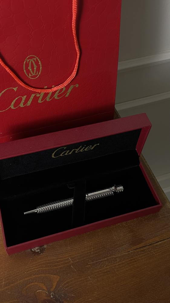 قلم Cartier 🐅