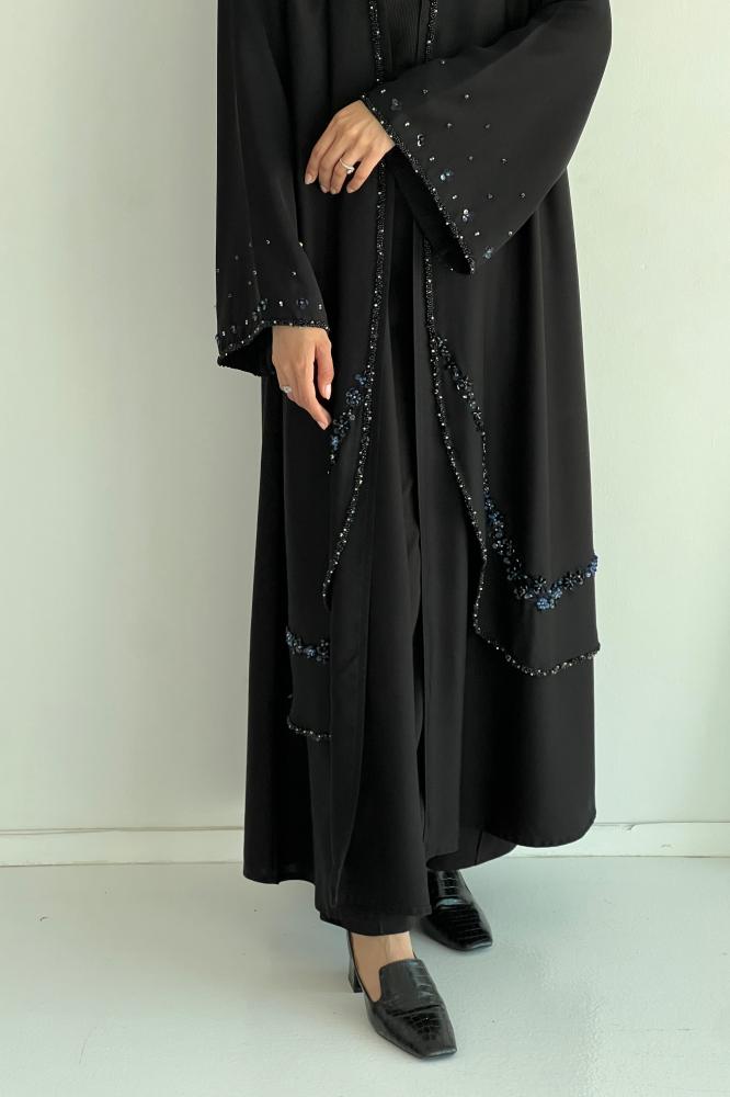 عباية كريب نواعم أسود مع شك