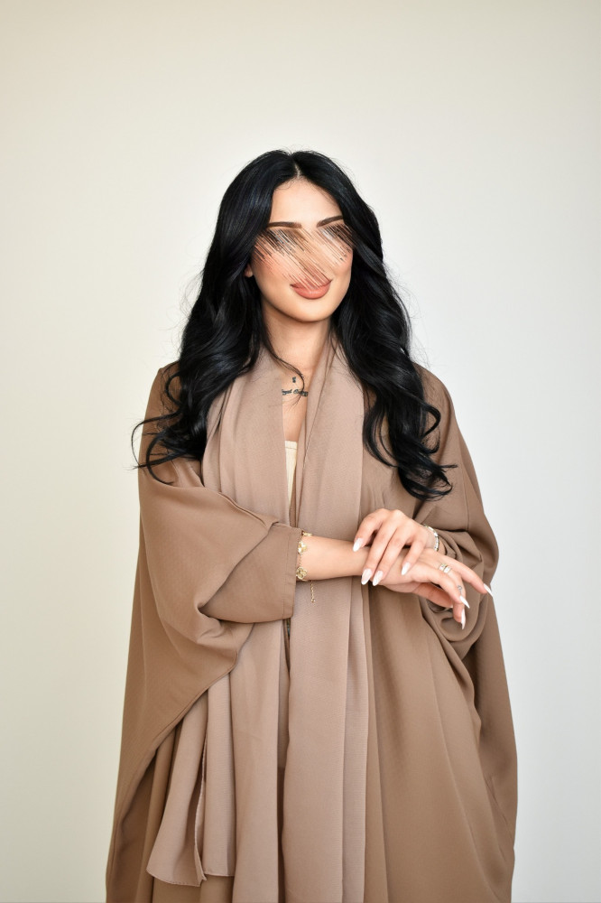 عباية كريب كوري باللون البني