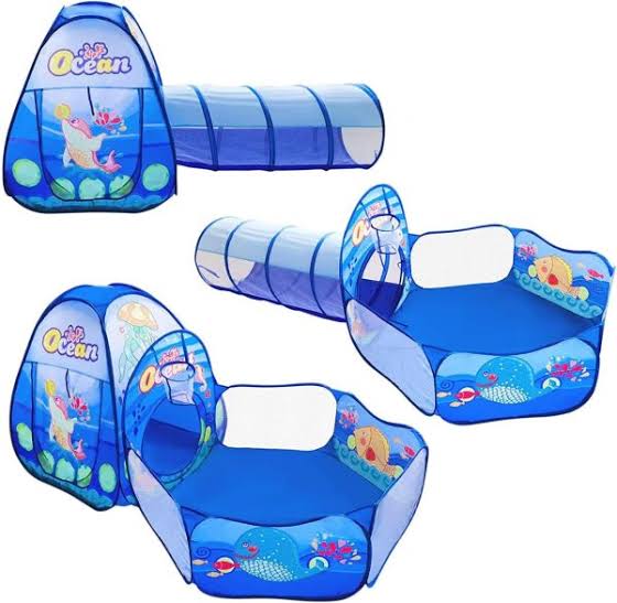 خيمة لعب أطفال بنمط بيبي شارك (Adventure Baby Shark Play Tent) تأتي مع 200 كرة ملونة ونفق للزحف يربط بين أجزاء الخيمة.