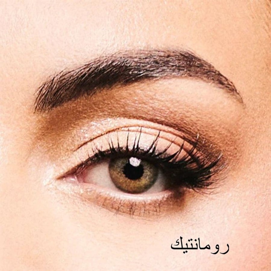 عدسات أمارا رومانتيك الشهرية