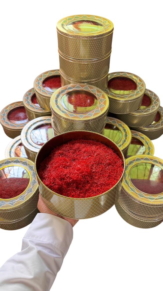 زعفران فاخر نص كيلو