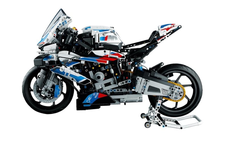 BMW M 1000 RR
