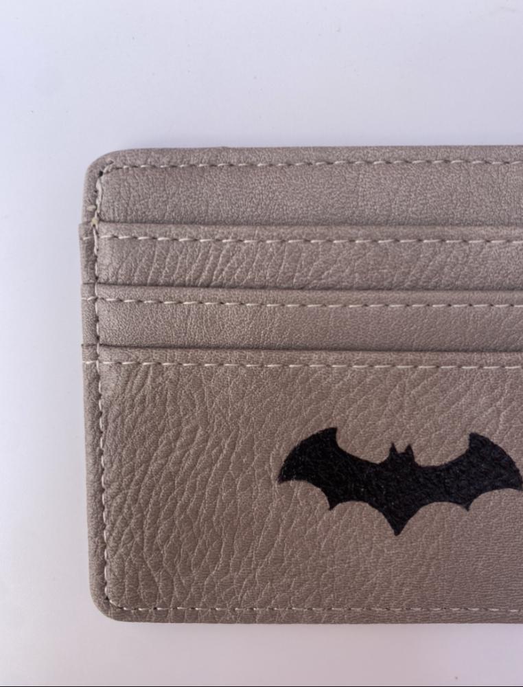 Batman cardholder 1