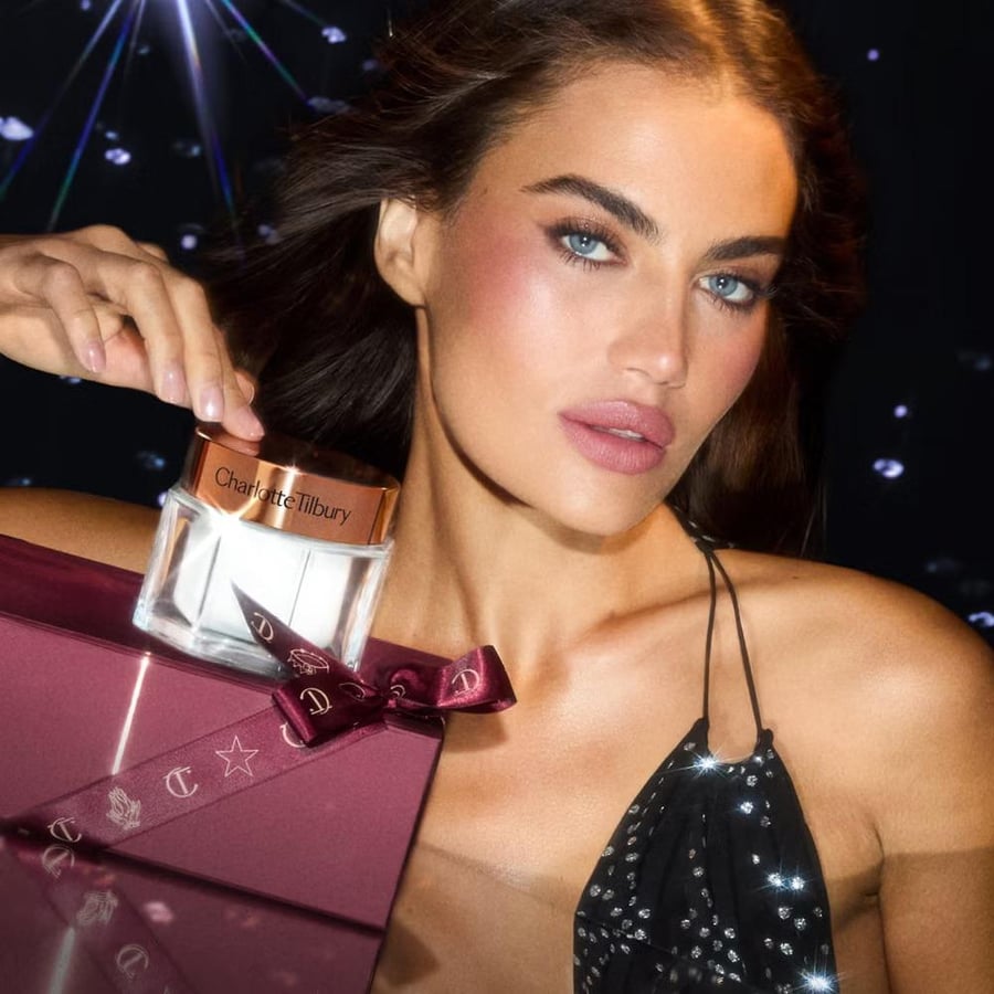 شارلوت تلبوري مجموعة إيميديات سكين ريفايفل أون ذا غو