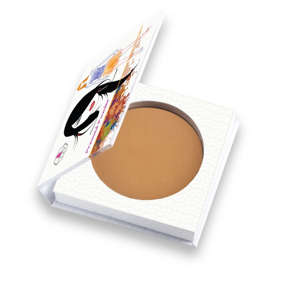 Leif Boudreaux pressed to set makeup and unify skin tone NC51