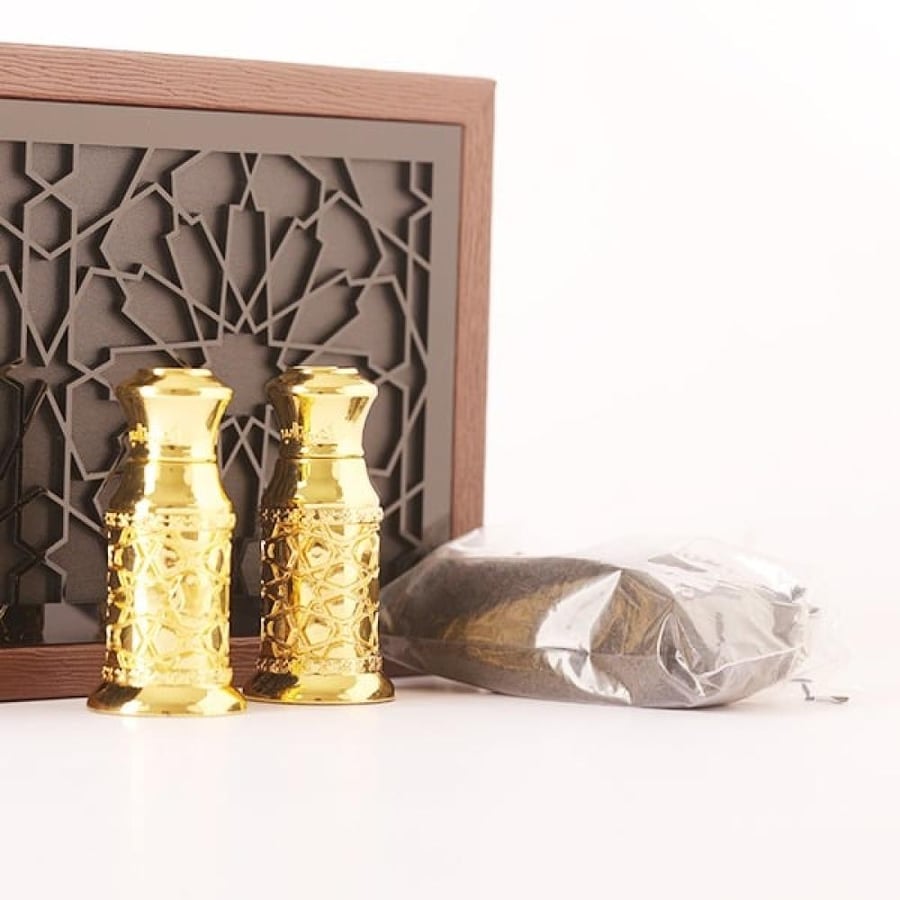 العربية للعود شنطة صغيرة فاخرة