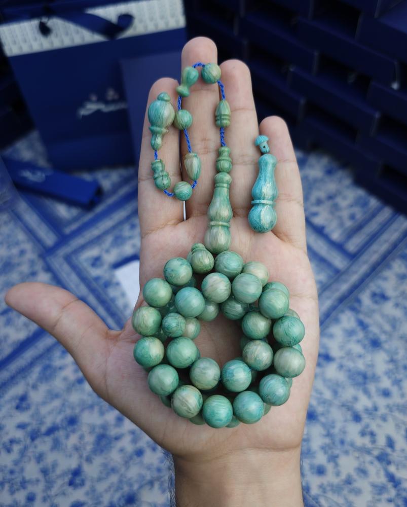 سبحة فاتوران ثلجي (شبية سورينتال) تمليكة