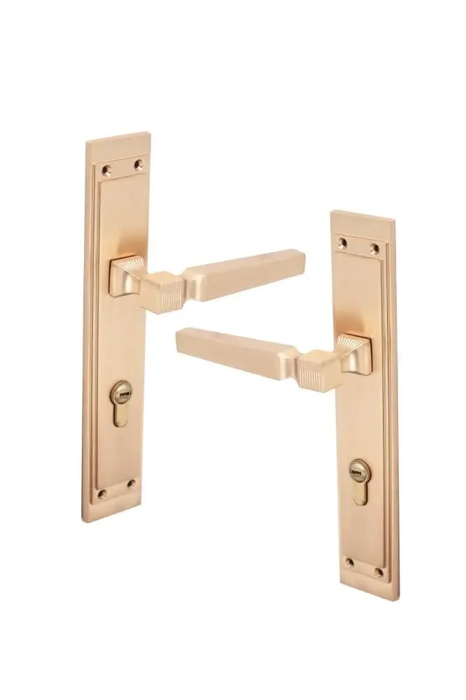 Multicolored door handle