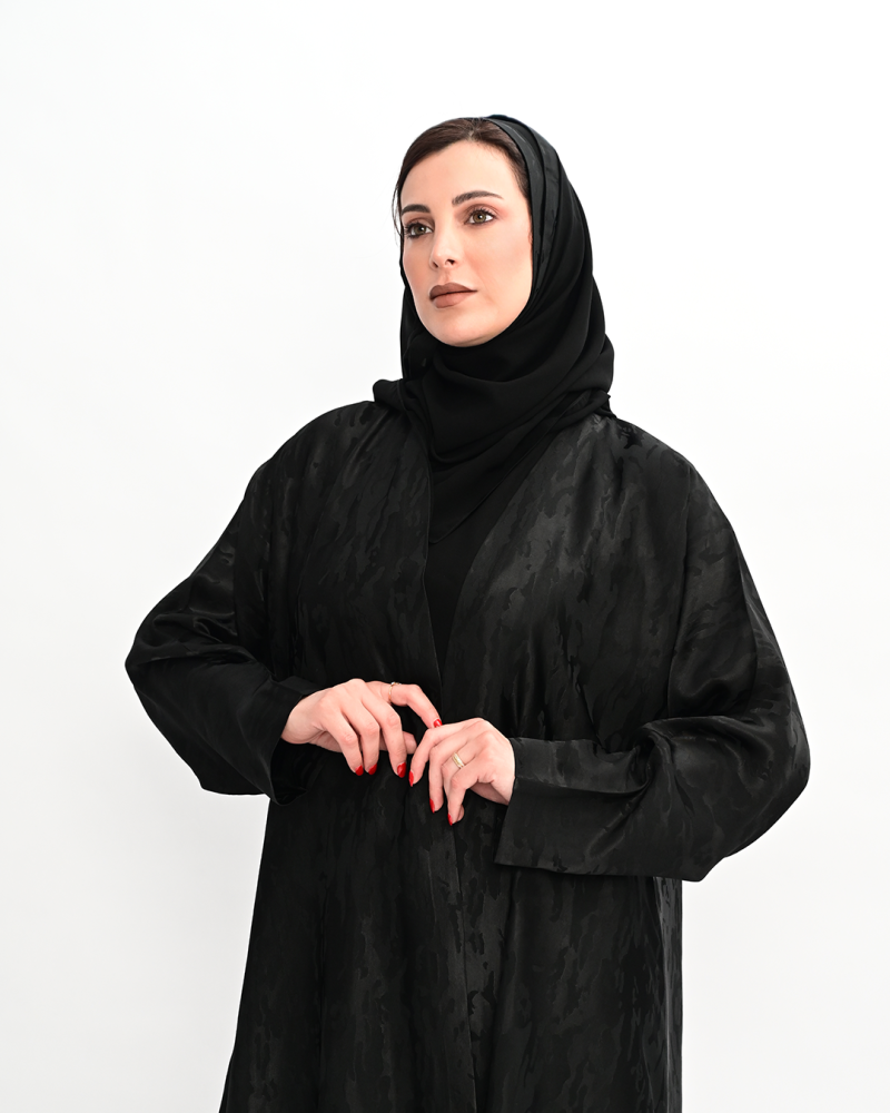 عباية سوداء مموج