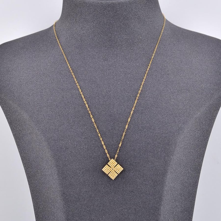 Soft necklace with international design, pure zircon