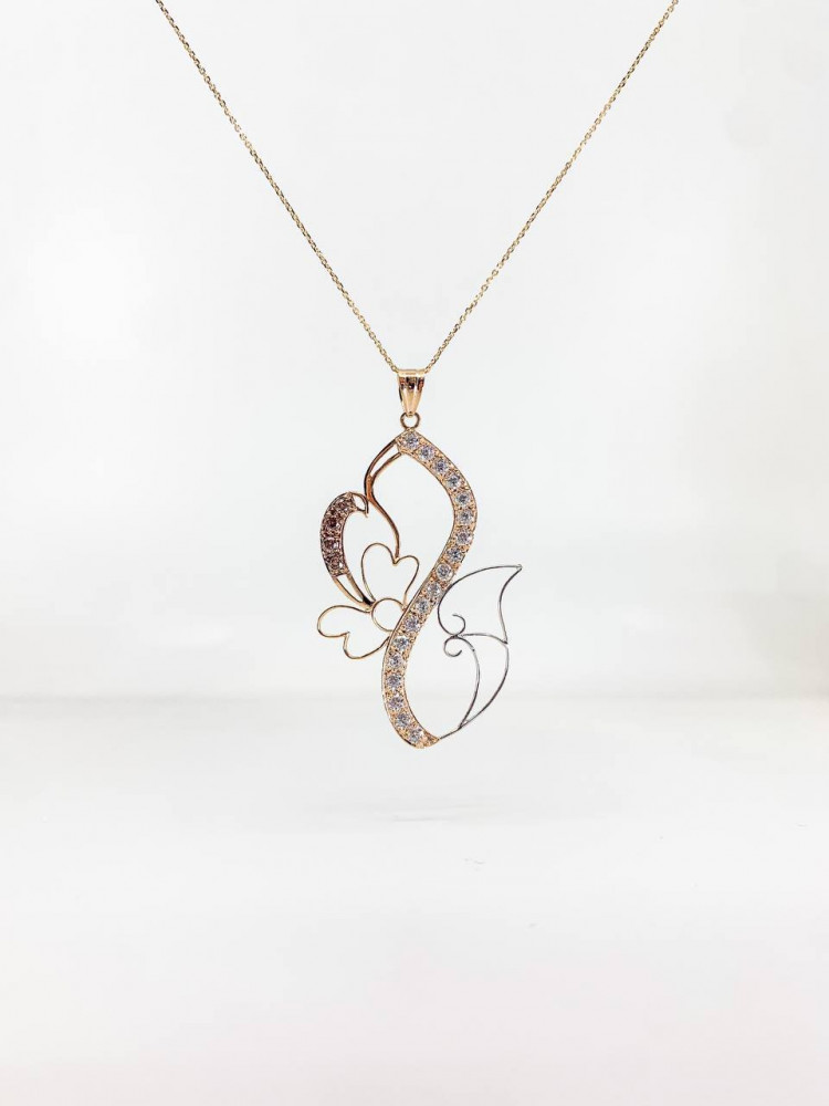 A set of decorative jewelry in a large size and a great price, made of gold, with a professional appearance and an eye-catching design.