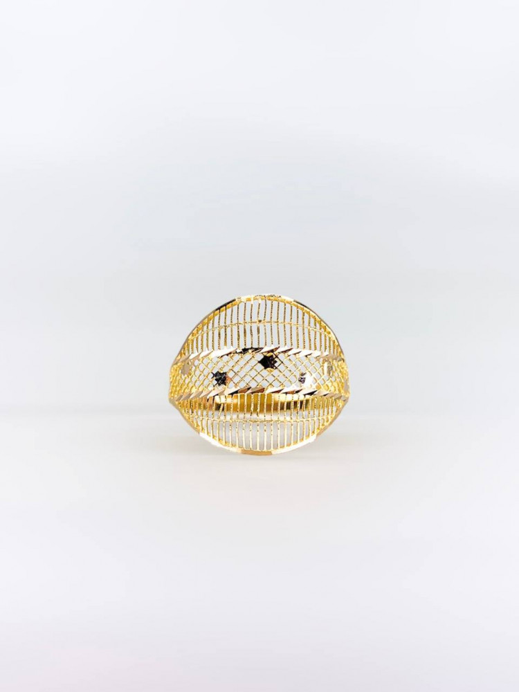 A classic design soft mesh ring with a display celebrating it at an exceptional price 21-karat pure gold
