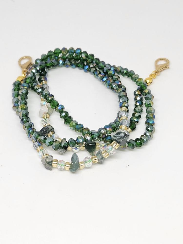 Elegant glasses chain - green