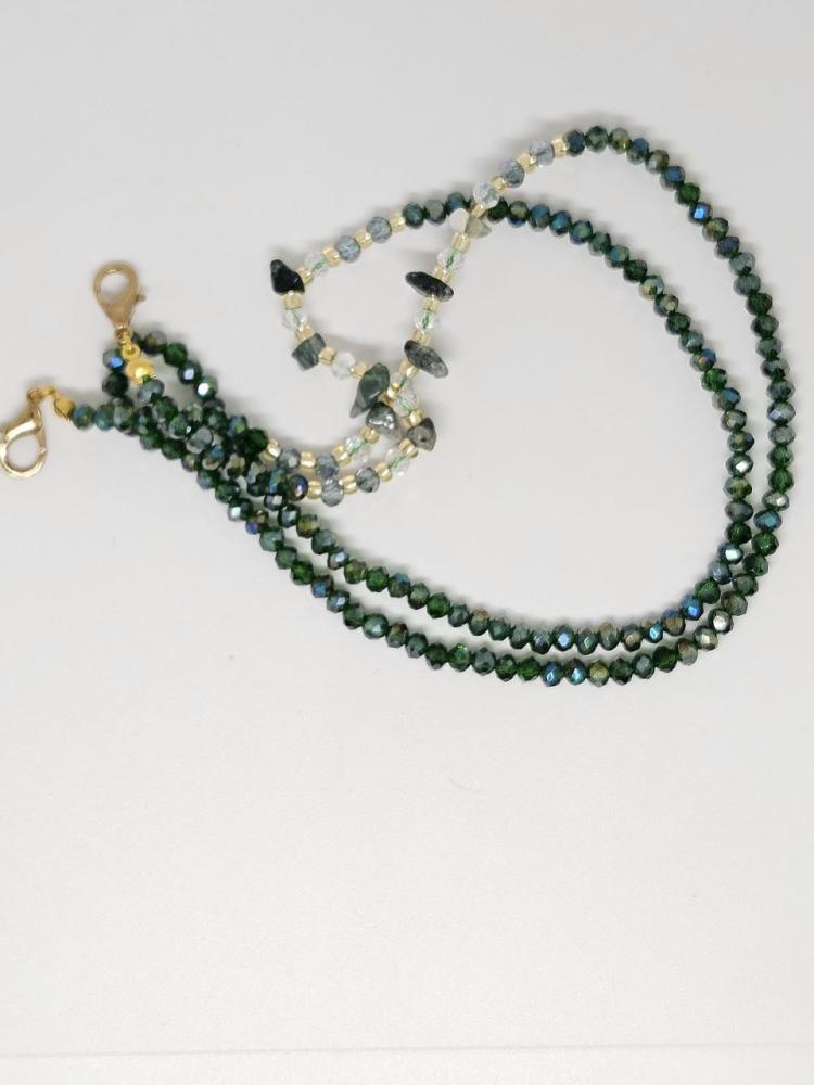 Elegant glasses chain - green