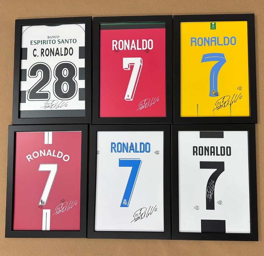 Package 6 for Cristiano Ronaldo's board - with signature