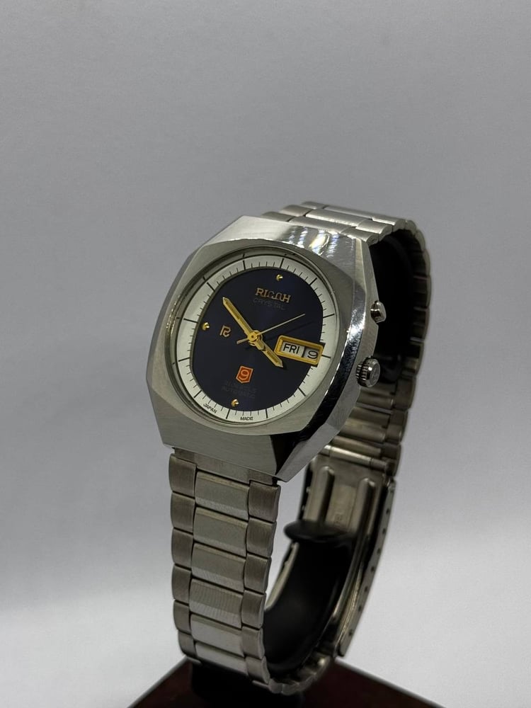 Ricoh 9 Crystal Automatic Black