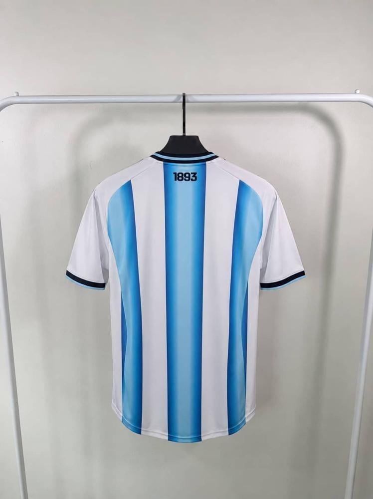 تيشيرت المنتخب الارجنتيني كاس العالم 2026 الاساسي السماوي