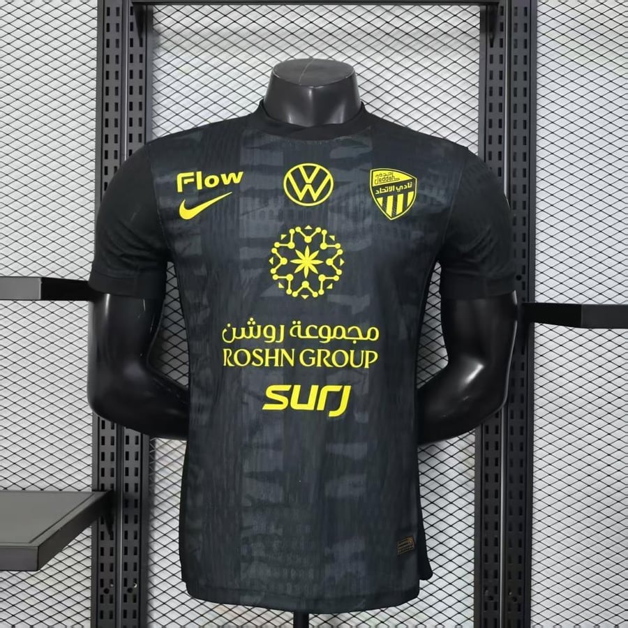 تيشيرت الاتحاد الاسود الجديد 2026