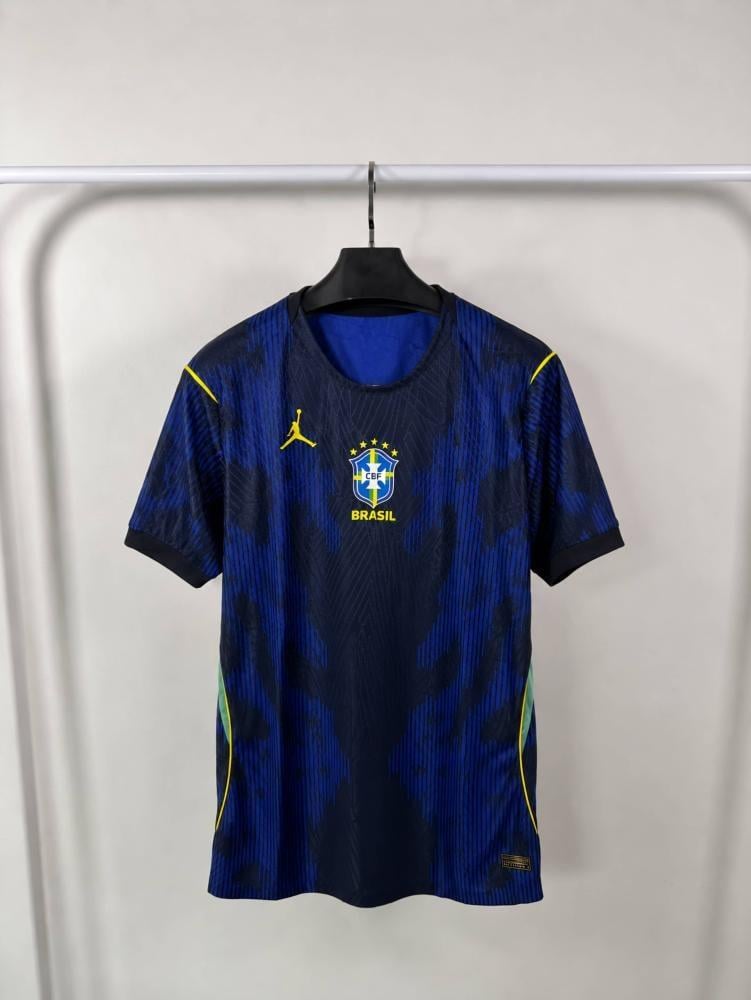 تيشيرت البرازيل كاس العالم 2026 الاحتياطي الكحلي