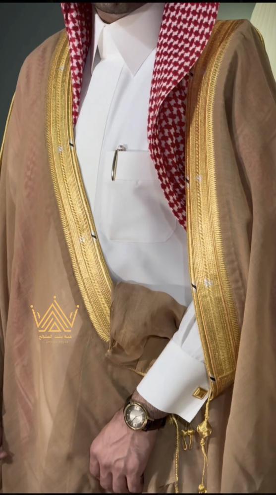 البشت اليدوي الأعشم