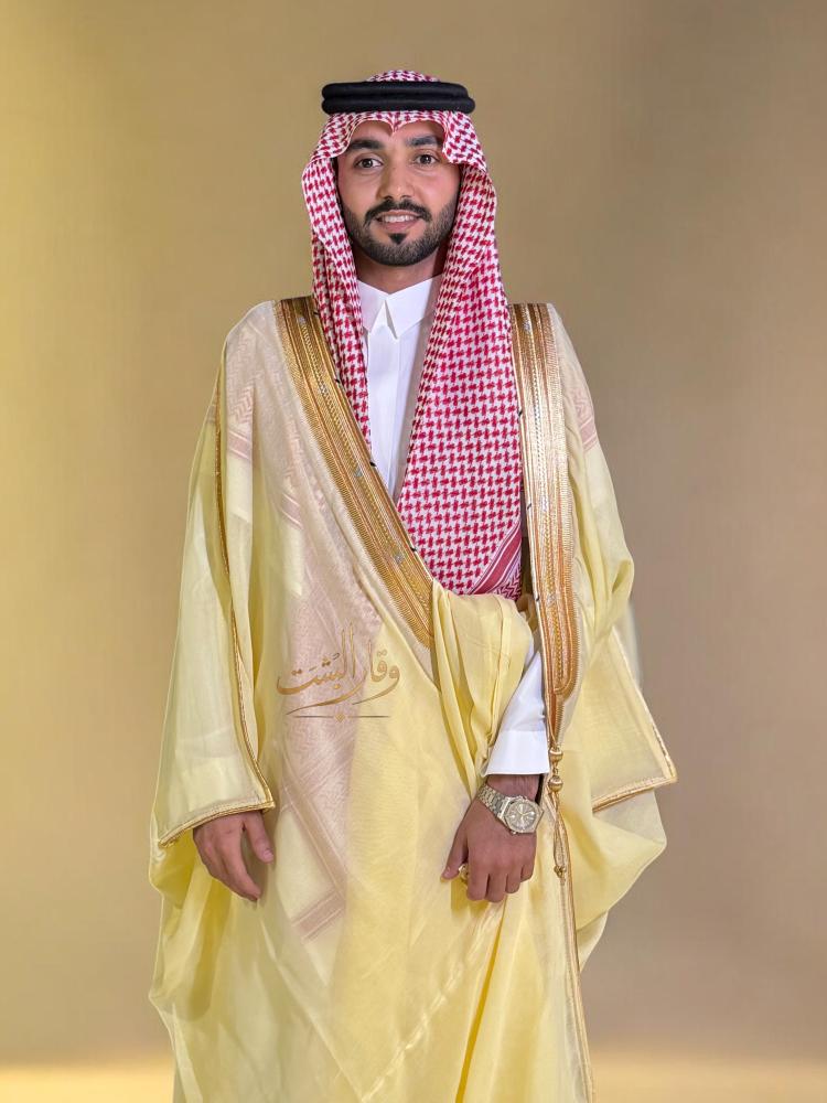 البشت الخاص دقه ملكي الاسود