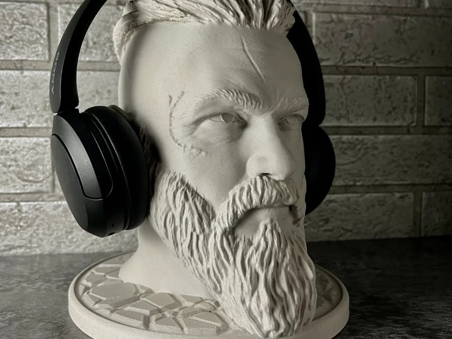 Ragnar Lothbrok figure