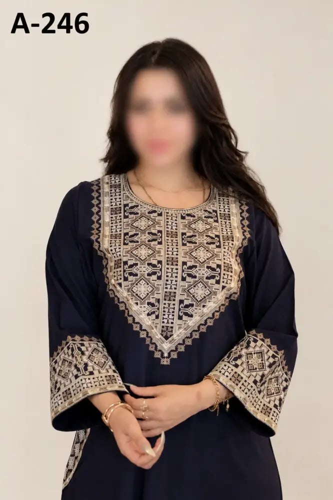 جلابيه ساده مطرزه كم طويل A-246