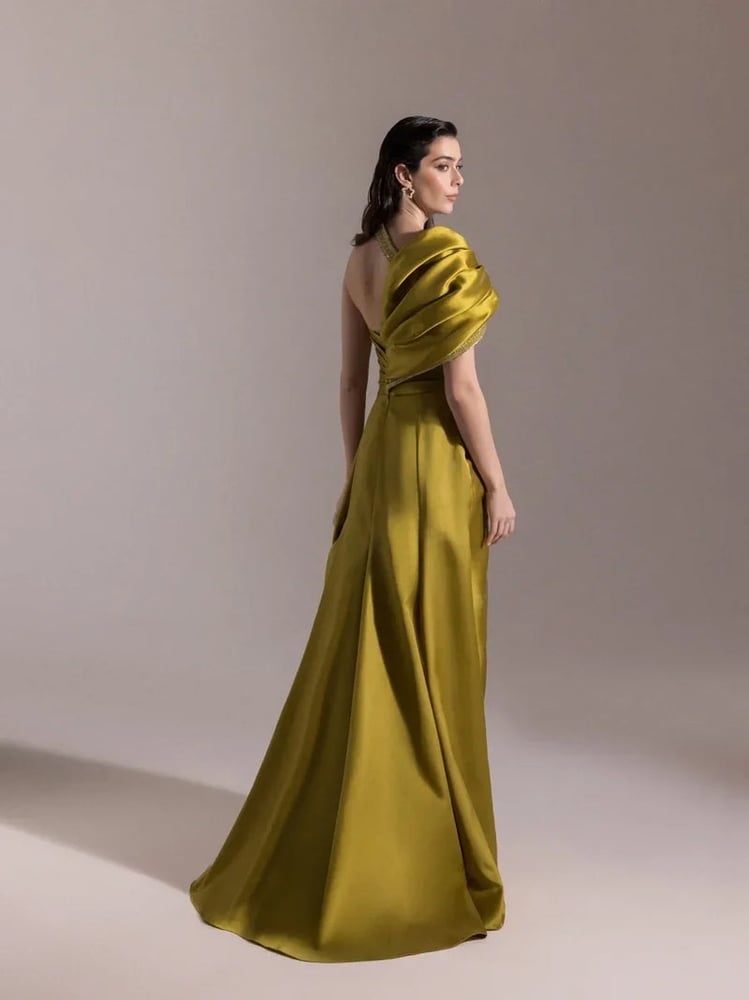 فستان نسائي – KENZEL – طويل كتف واحد ستان مزين بالخرز – من 38 إلى 46 – Made in turkey