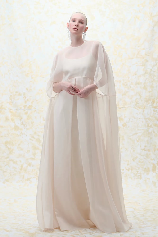 فستان – nihanpeker – بياقة دائرية وتصميم كاب شيفون واسع متصل مع تنورة