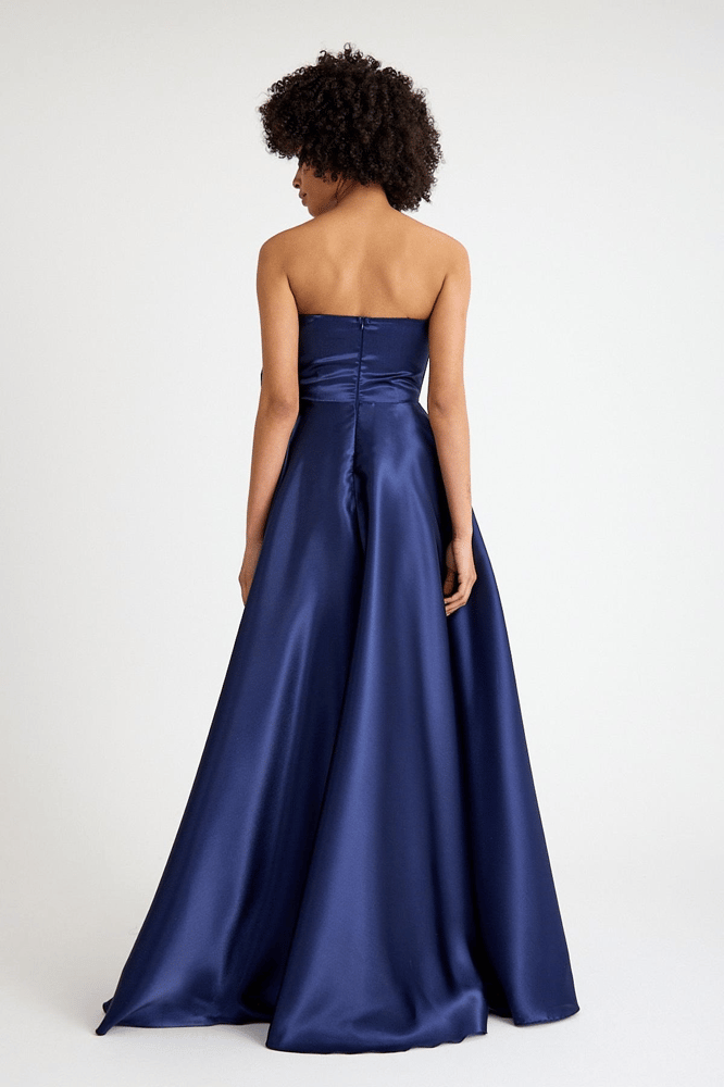 فستان سهرة – springstore – بدون حمالات وياقة مطرزة – ساتان – أزرق داكن