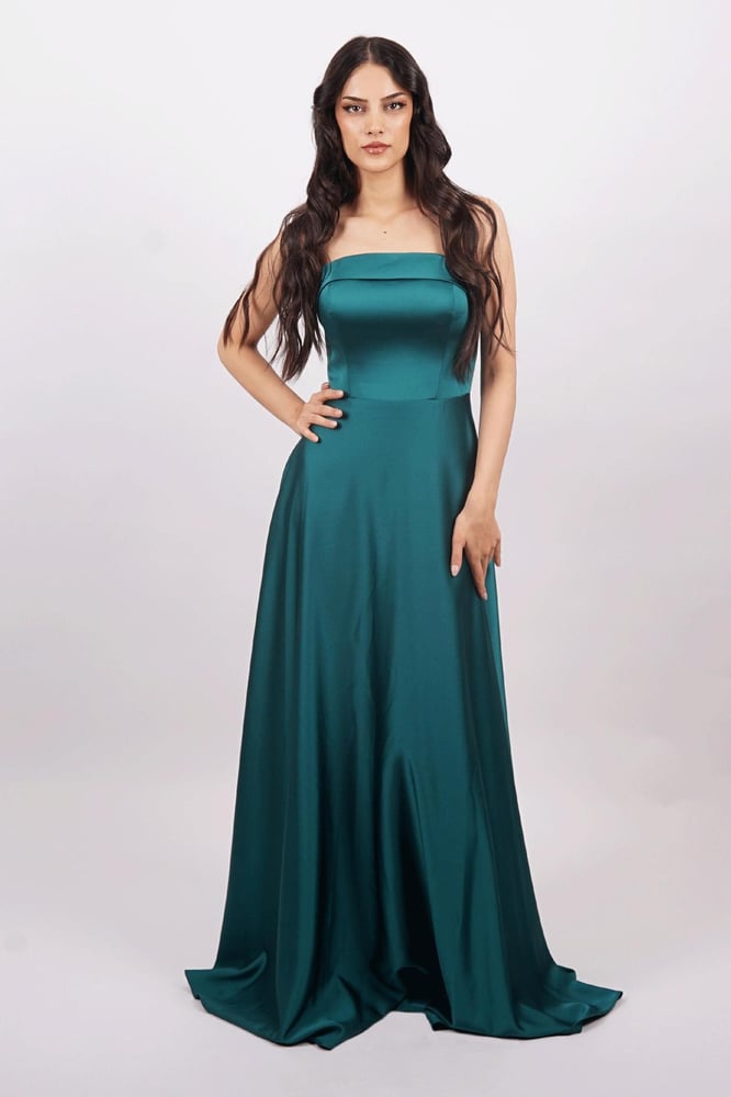 فستان سهرة – springstore – بدون حمالات وياقة مستقيمة من الساتان