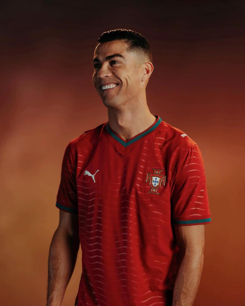 طقم البرتغال الأحمر 2027
