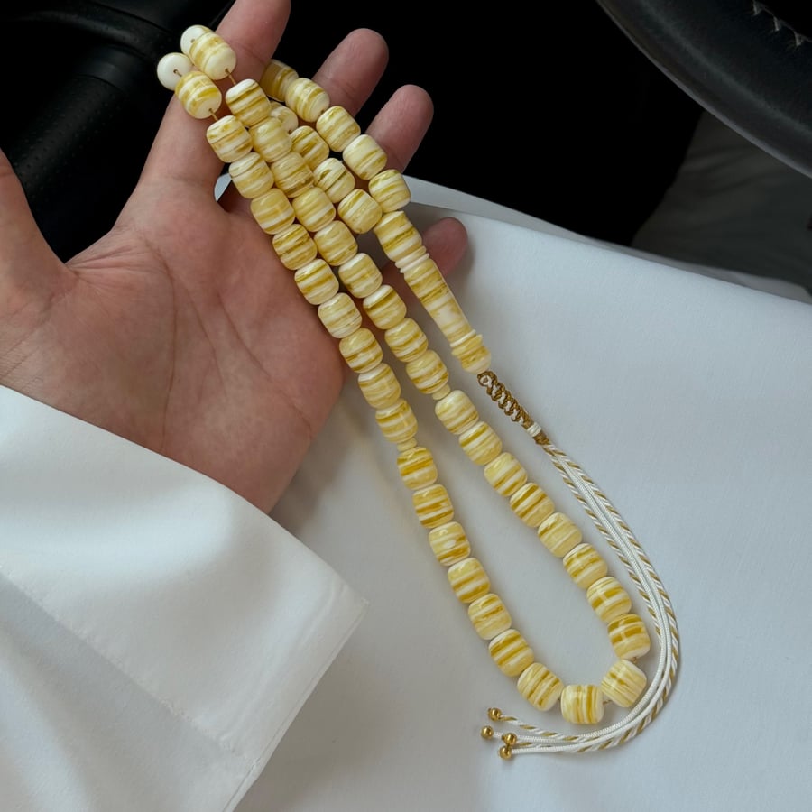سبحة شبيه الكهرمان