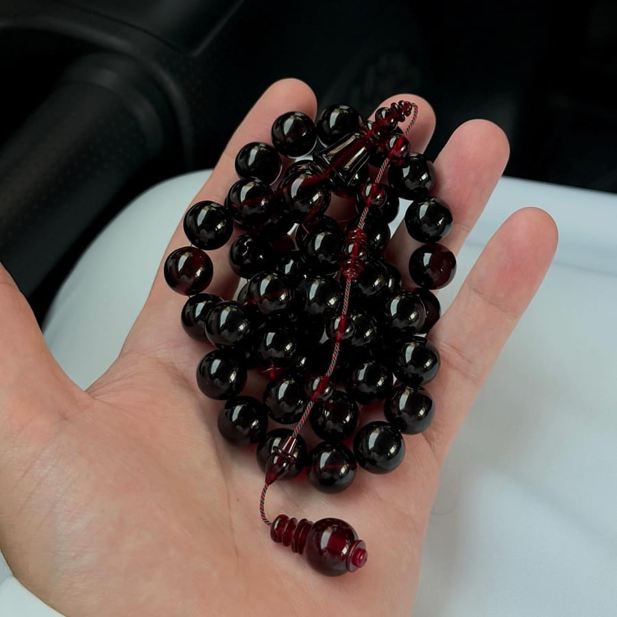 Buckle prayer beads