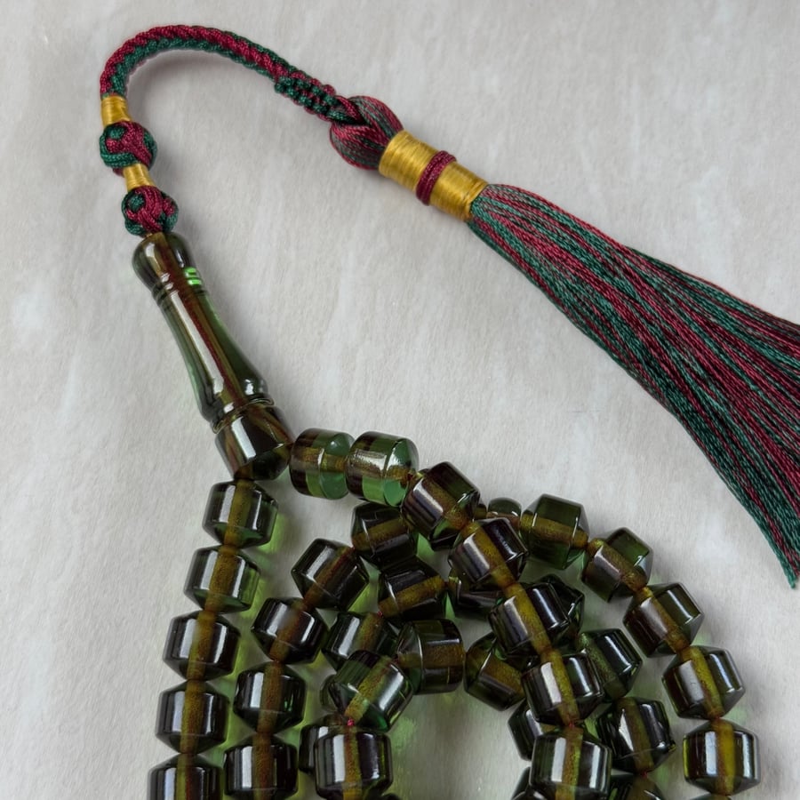 سبحة زعفراني
