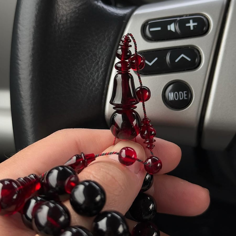 Buckle prayer beads