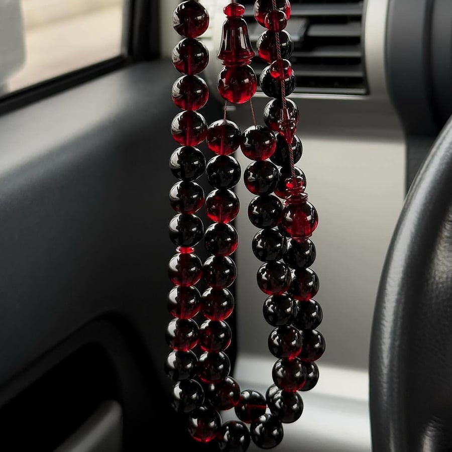 Buckle prayer beads