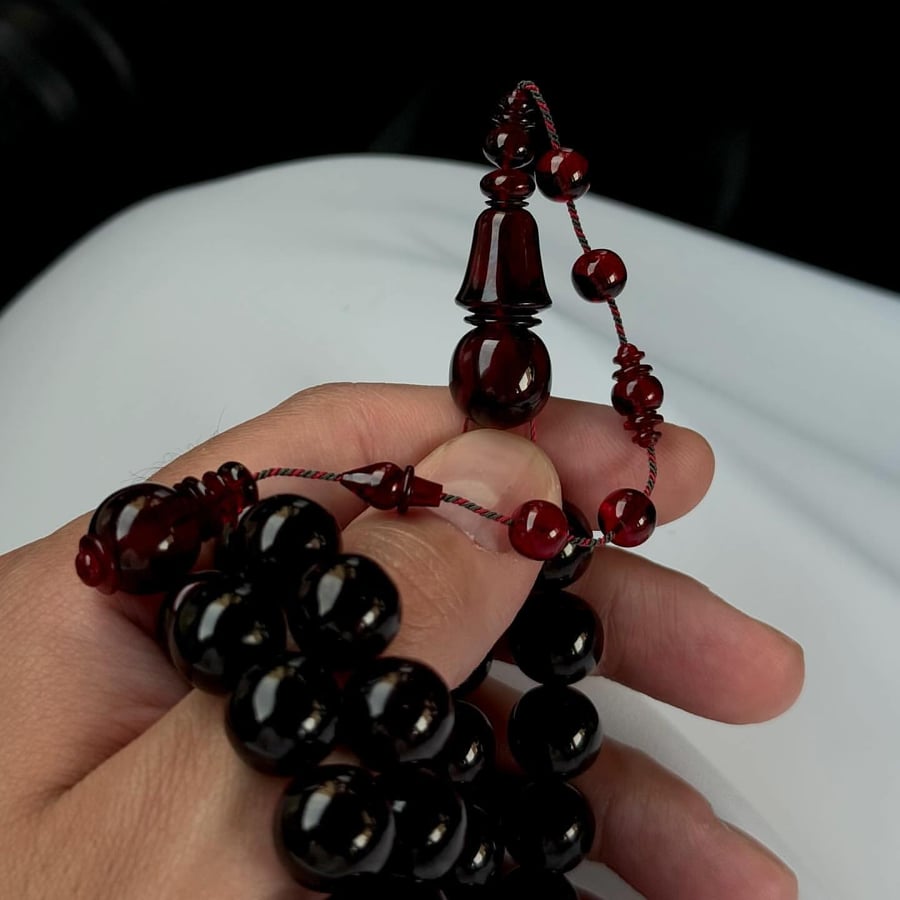 Buckle prayer beads
