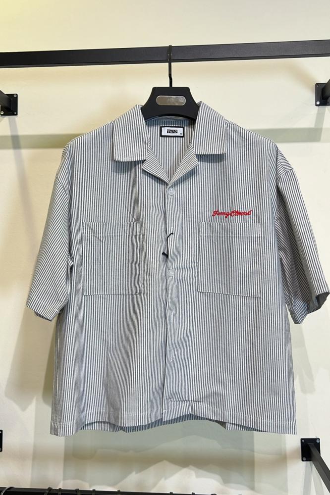 Box shirt
