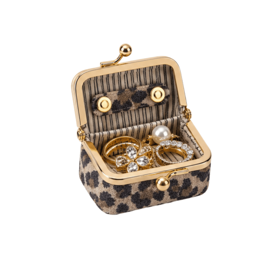 Little Jewelry Case | محفظة مجوهرات صغيره