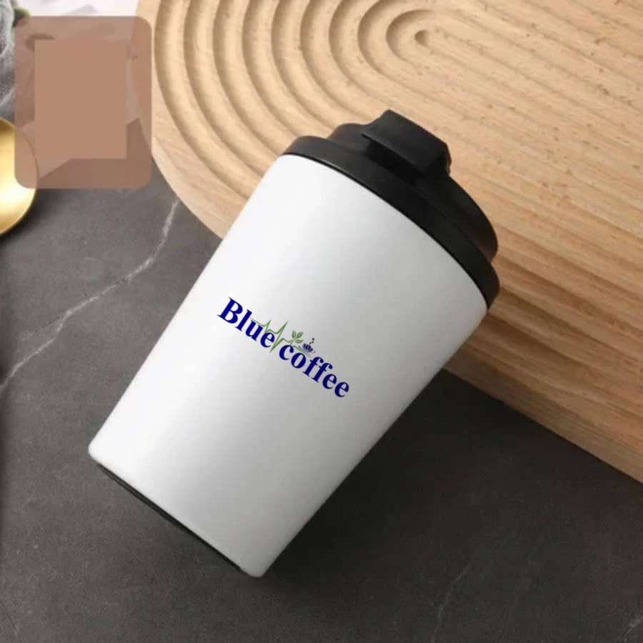 مق أبيض بشعار بلو كافي