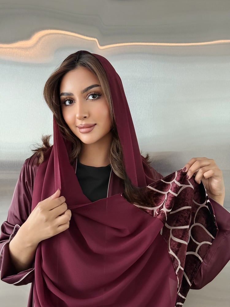 Maroon Majesty