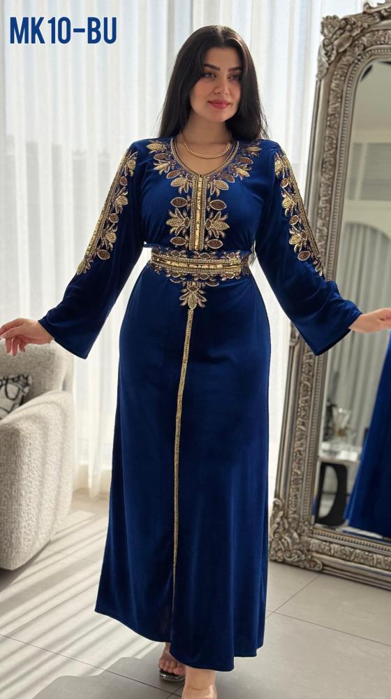 عباية مخمل