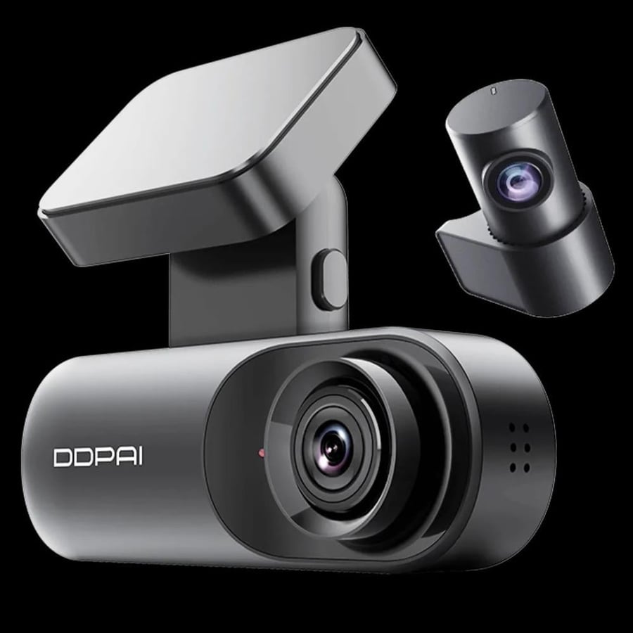 DDPAI N3 Pro dash cam front and rear camera